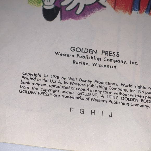 Vintage Book; Little Golden Book Mickey Mouse and Goofy The Big Bear Scare - Picture 2 of 4